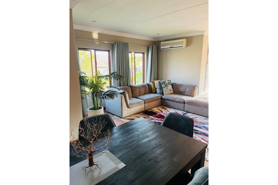 3 Bedroom Property for Sale in Melodie North West